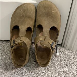 Birkenstock Tan Leather Buckle Shoes